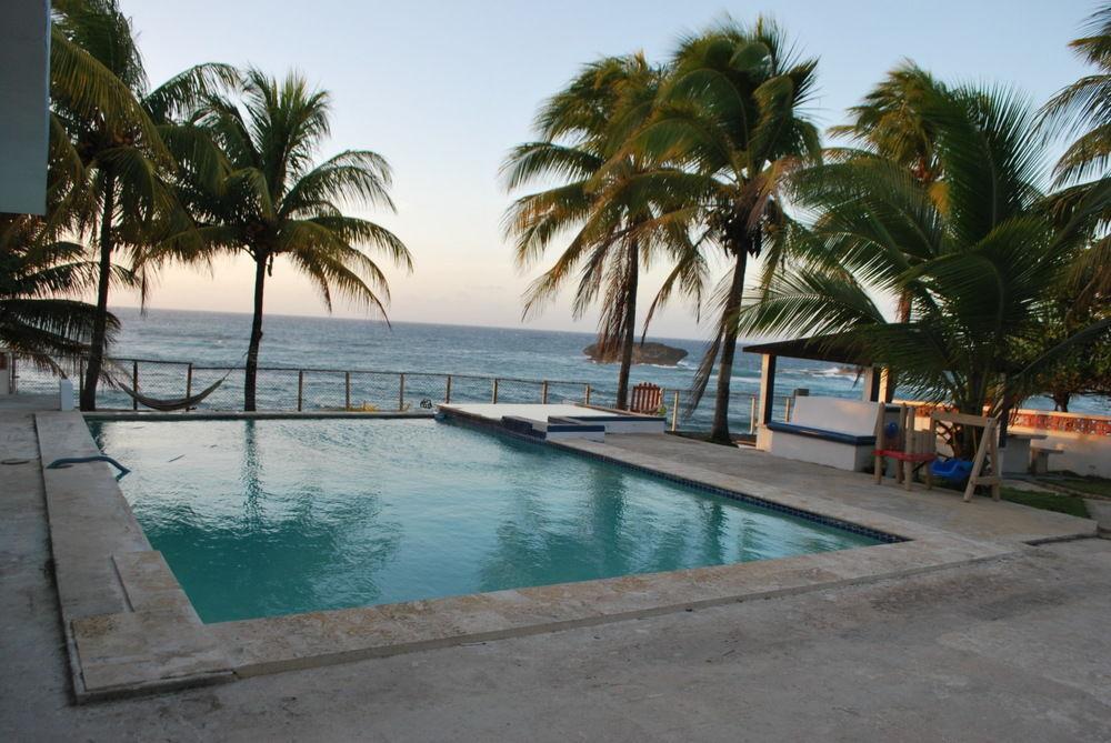 Ventana Al Atlantico At Arecibo 681 Ocean Drive Lejlighed Islote Eksteriør billede