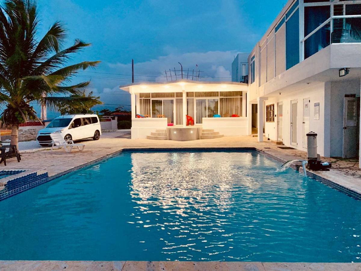 Ventana Al Atlantico At Arecibo 681 Ocean Drive Lejlighed Islote Eksteriør billede