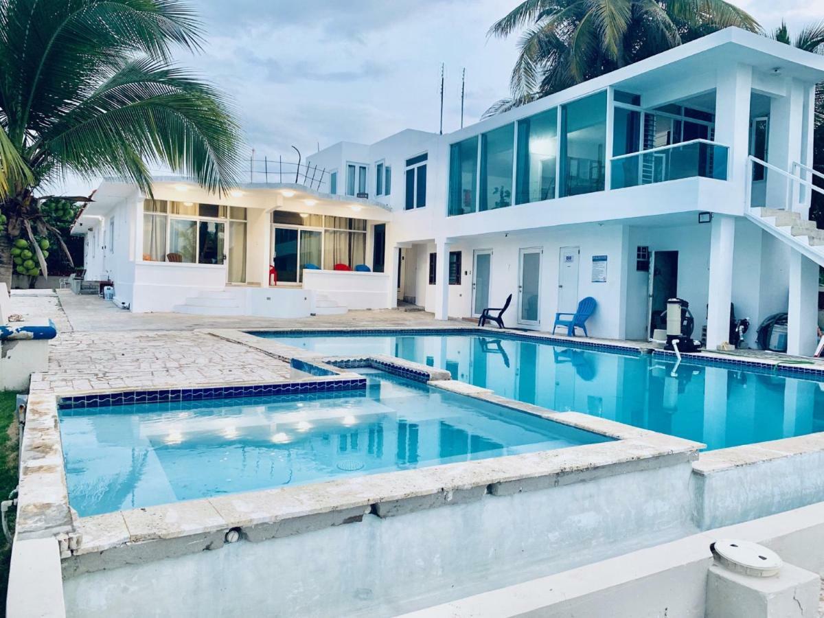 Ventana Al Atlantico At Arecibo 681 Ocean Drive Lejlighed Islote Eksteriør billede