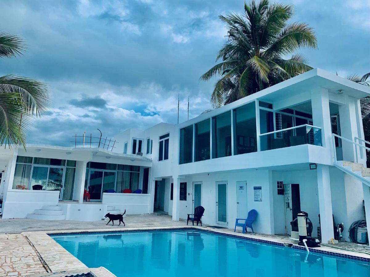 Ventana Al Atlantico At Arecibo 681 Ocean Drive Lejlighed Islote Eksteriør billede